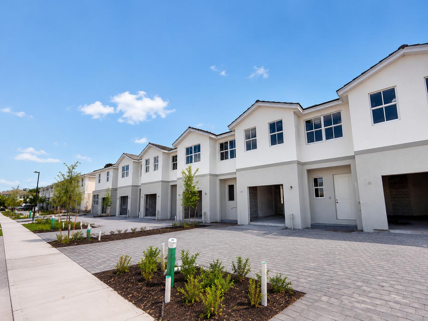 Exterior painting project Miami